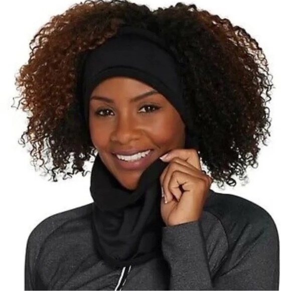 Victoria’s Secret Polar Fleece Gaiter Black - Picture 2 of 6